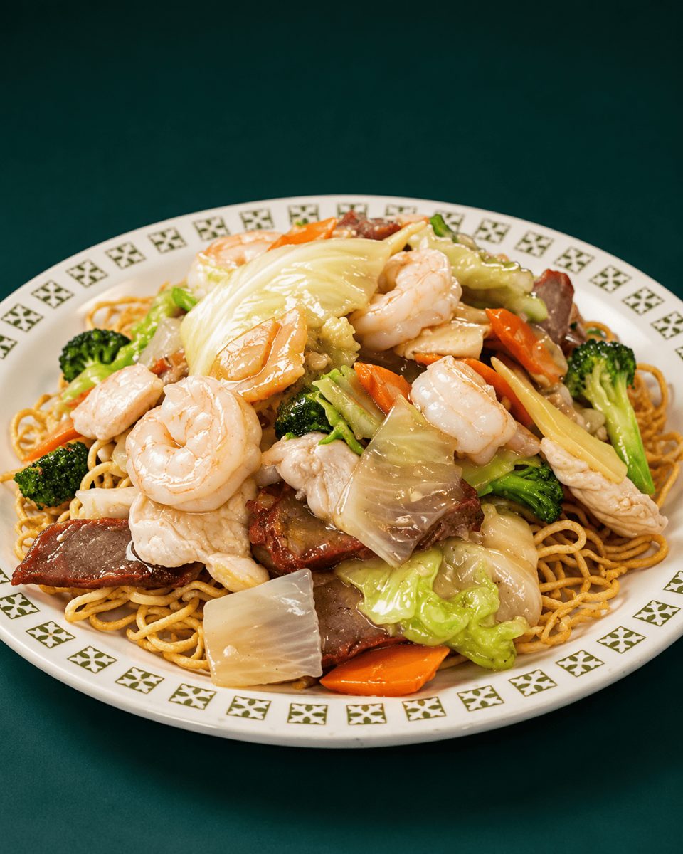 Chicken chow mein noodles